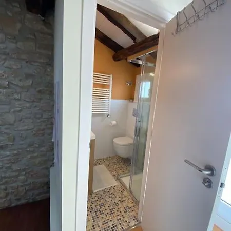 Ferienhaus Unique 4-floor With Sea, Mountain & Castle Views *